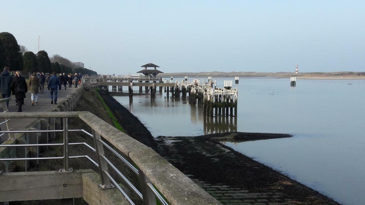 Villa Jalina Sailors Beach Nieuwpoort Buitenkant foto